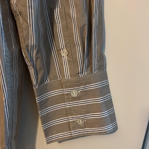 Banana Republic button down tunic; 100% cotton. Oversized, neutrals. - Picture 4 of 8